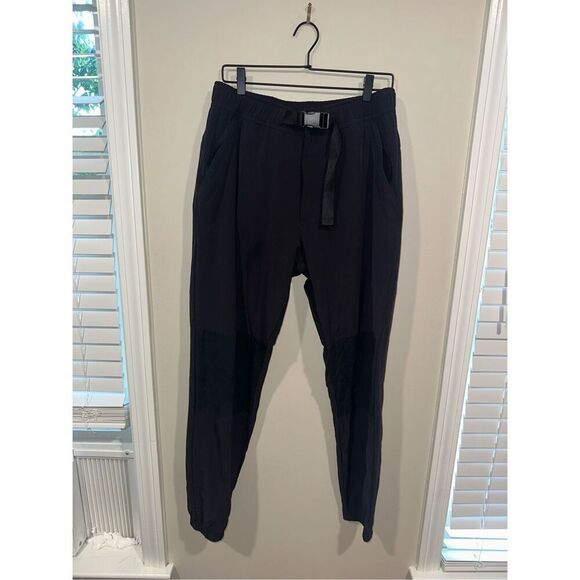 Alo Yoga Talus Tech Pants Size Large Men’s - Picture 1 of 6